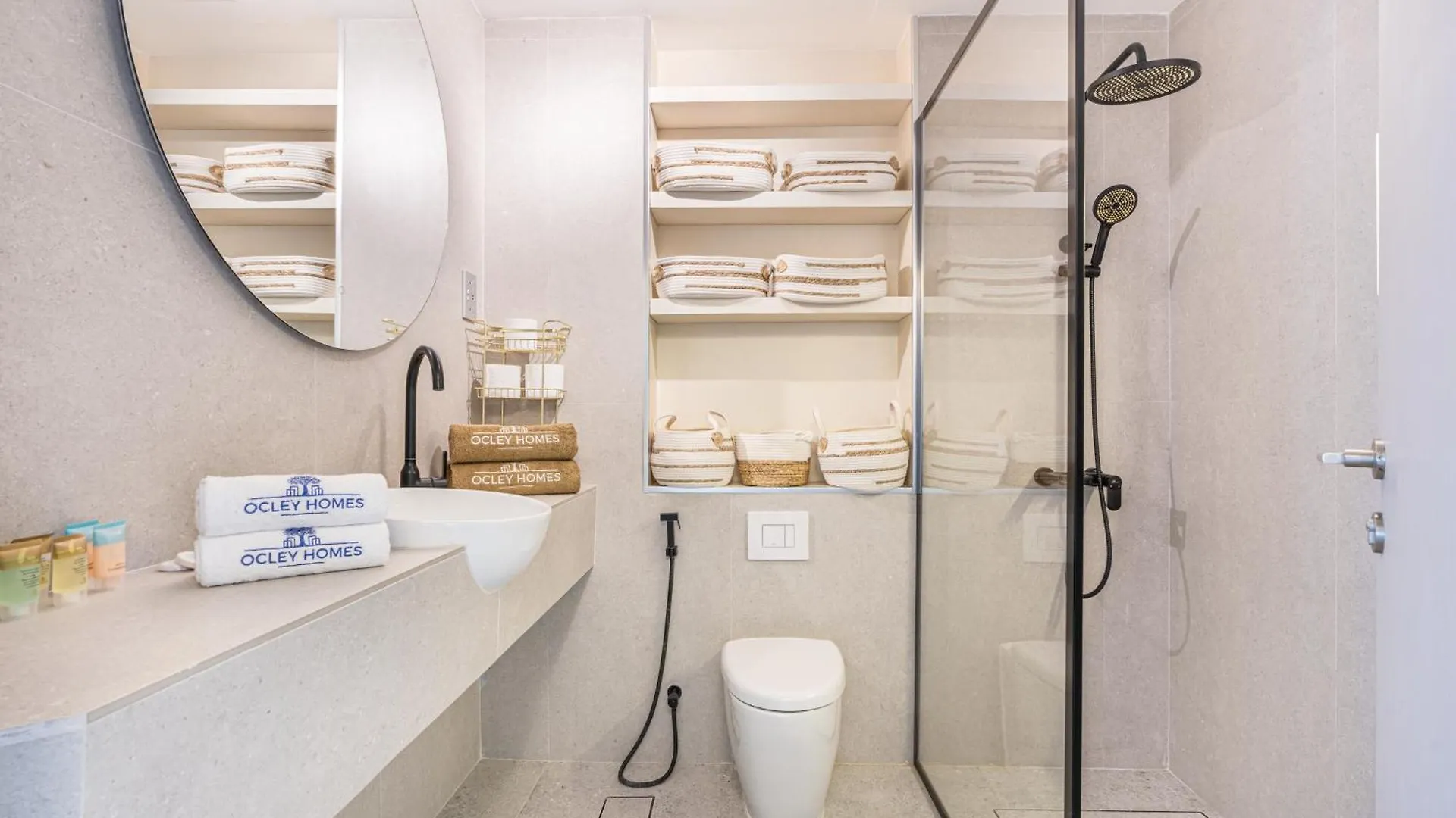 Apartment Premium & Cozy Home In The Heart Of Sports City Dubai