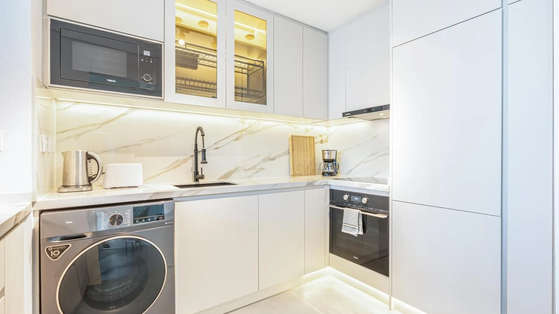 Apartment Premium & Cozy Home In The Heart Of Sports City Dubai United Arab Emirates